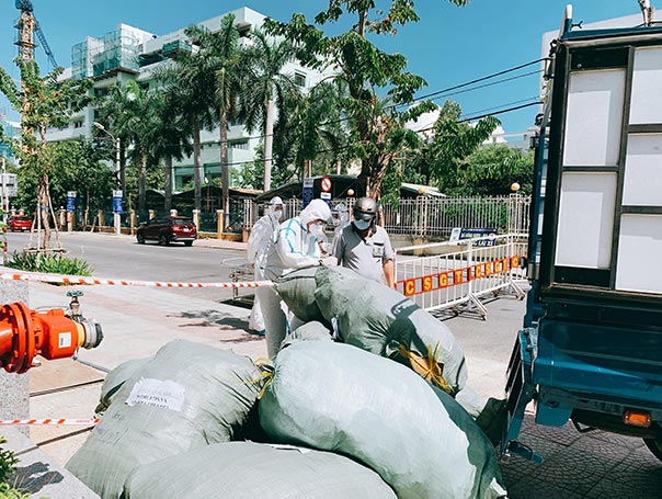 Tấm Lòng Của Người Việt Trước Vận Nạn Đại Dịch Virus-Covid 19